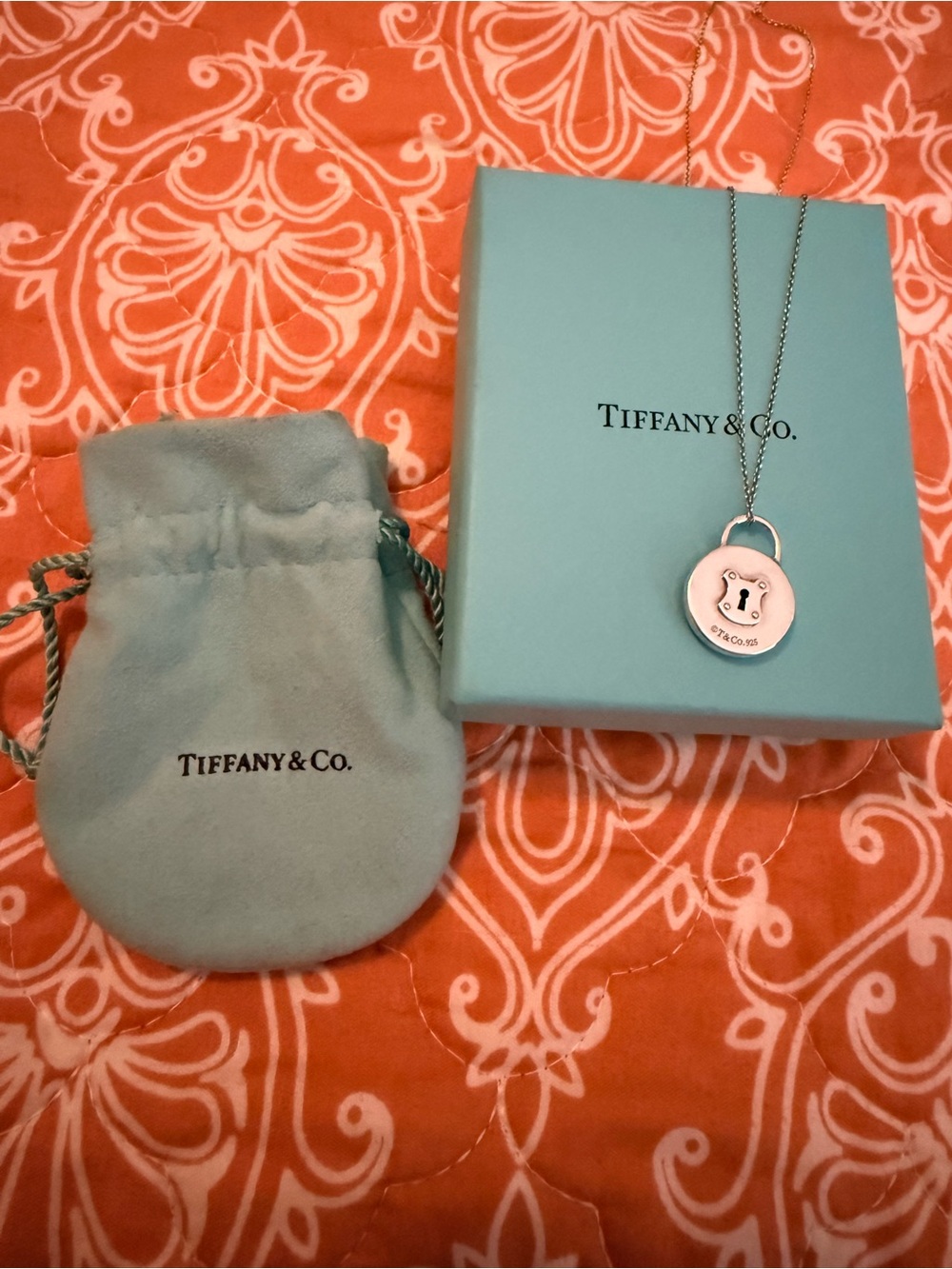 Authentic Vintage Tiffany & Co. Sterling Silver Round Padlock Keyhole Necklace